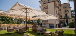 Hotel Flora Stresa 9694105032