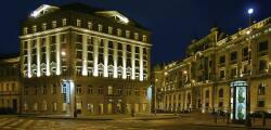 987 Prague Hotel 2224367789