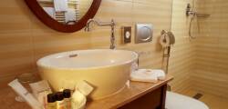 Mirage Fashion Hotel 11443818661