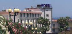 Wave Hotel 11842035413