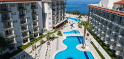 Ramada Hotel & Suites by Wyndham Kusadasi 4020642112