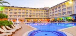 Pine House Hotel Resort 2549254788