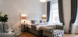 Edinburgh Castle Apartments & Suites 4314264429