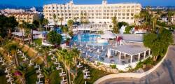 Golden Coast Beach Hotel 2068167203