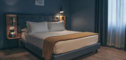The Poet Hotel 12589002316