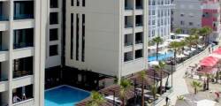 Royal G Hotel 11805117627