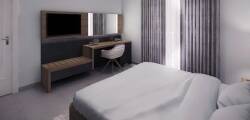 Pebbles Resort 6872846335