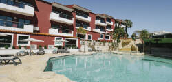 Topázio Vibe Beach Hotel & Apartments 2068337696