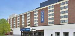 Travelodge Gatwick Airport Central 4160678814