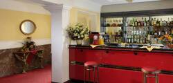 Club House Hotel 11268279047
