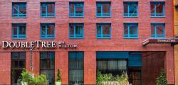 Doubletree by Hilton Suites New York City Times Square 3678589739