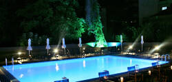 Amphitryon Hotel 9426354856