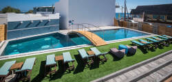 Infinity Blue Boutique Hotel & Spa 3988578249