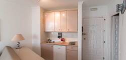 Palm Beach Club Apartamentos 7974355156