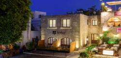 Arthur Suites 11395749095