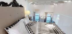 Porto Enetiko Suites 4260305033