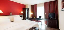 Hotel NH Bucharest 4161278133