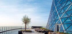 Andaz Capital Gate 10337701459