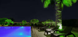 Hillside Studios & Apartments 11183215179