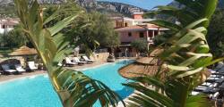 Hotel i Ginepri 12586165324