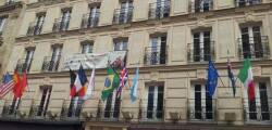 Le Montclair Montmartre by River 7713885564