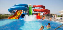 Water Side Resort & Spa 2215911526