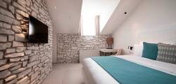 Lazure Hotel&Marina 11219360284