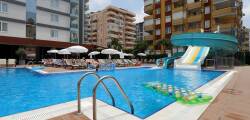 Vega Green Aparthotel 3890976046