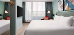 Hyatt Place London City East 3968790762