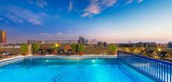 Savoy Central 11988327106