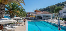 Paradise Hotel 12060451287