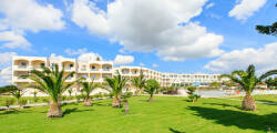 Sovereign Beach Hotel 11513531265
