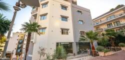 Hotel Sea Breeze 11931545451