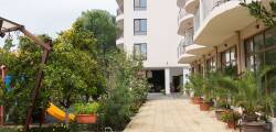 Central Hotel 11842027759