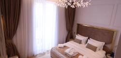 The Crown Boutique En Spa 11804634803