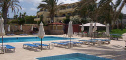 Vrachia Beach Hotel & Suites 4228362590