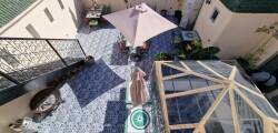 Riad Explore 12587451996