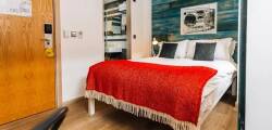 Stay Central Hotel 11828343361