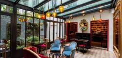 Hotel Sacha 11868872571