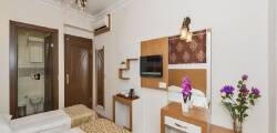 Raimond Hotel 11431753675