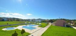 Megali Luxuries Apartments 11916213873