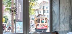 Legendary Porto Hotel 11863608253