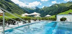 Berghof Crystal Spa En Sports 2092824174