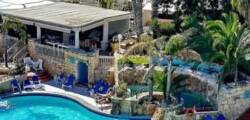 Porto Azzurro Aparthotel (St. Paul's Bay)